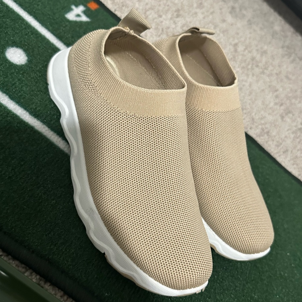 Tommy Bahama nude sneakers